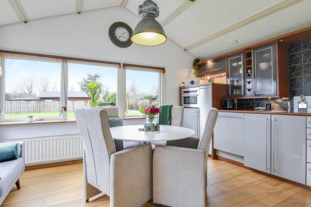 Tinyhouse Dirkshorn Noord-Holland Honden Welkom Omheinde Tuin 10 Km Van Strand Exterior foto